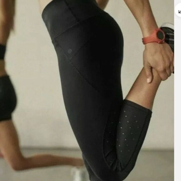 Athleta Stealth Trucool Leggings Black Size Small - Picture 1 of 8